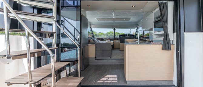 Fountaine-Pajot-4